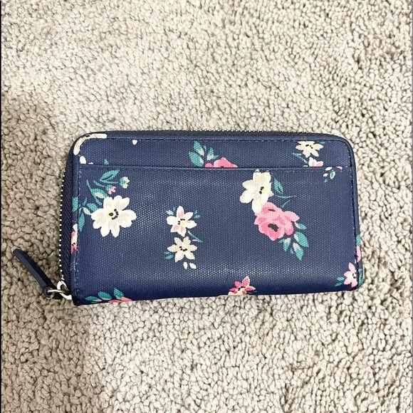 Cath Kidston Wallet - Picture 3 of 11